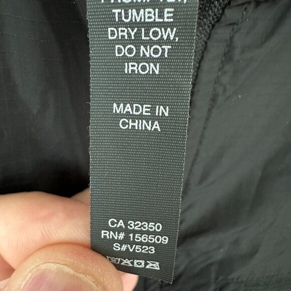 Vuori Windbreaker Jacket Mens M, L, XL Black V523 Daybreak Full Zip Hooded - Picture 16 of 16